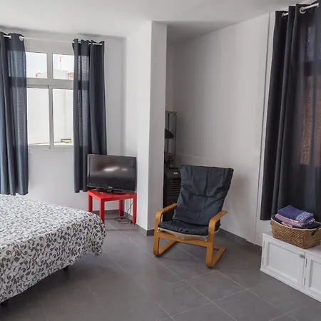Bunker Point City Apartament アパート *